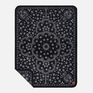 Slowtide® Fleece Blanket - Paisley Park - Black